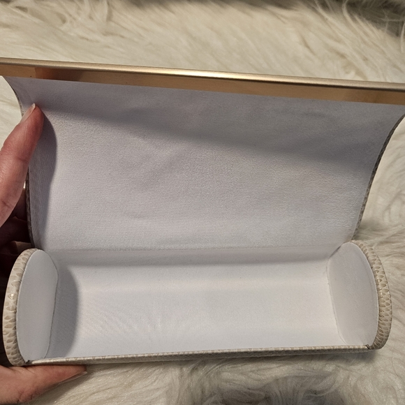 Jimmy Choo Eyeglass/ Sunglasses Case - Picture 6 of 8